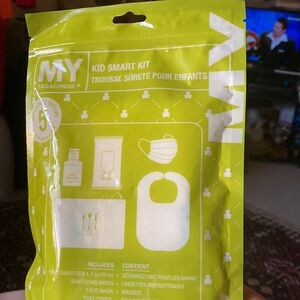 MYTAGALONGS Kid Smart kit